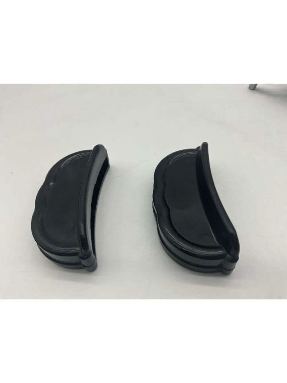Guardian Serviceware Detachable Clamp On Handle and 2 Pan Handles Black Bakelite